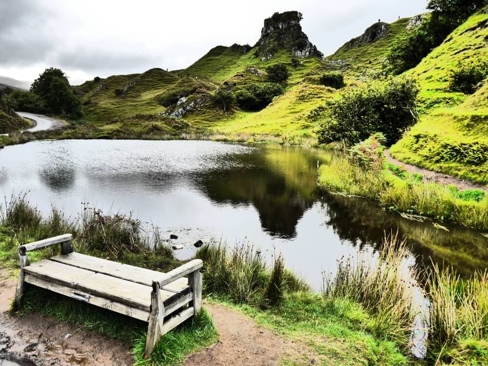 Castle Ewen im Fairy Glen mit Teich